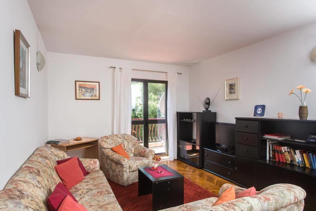 Apartment Ive Mlini Exterior photo